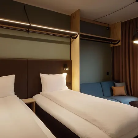 Scandic 4* 보스