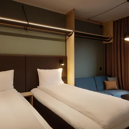 Scandic 4* 보스