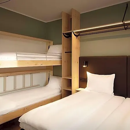 فندق Scandic